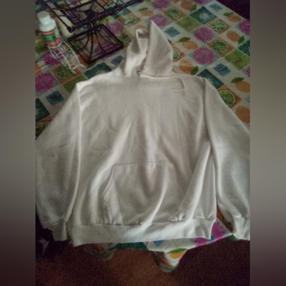 XL White Hoodie